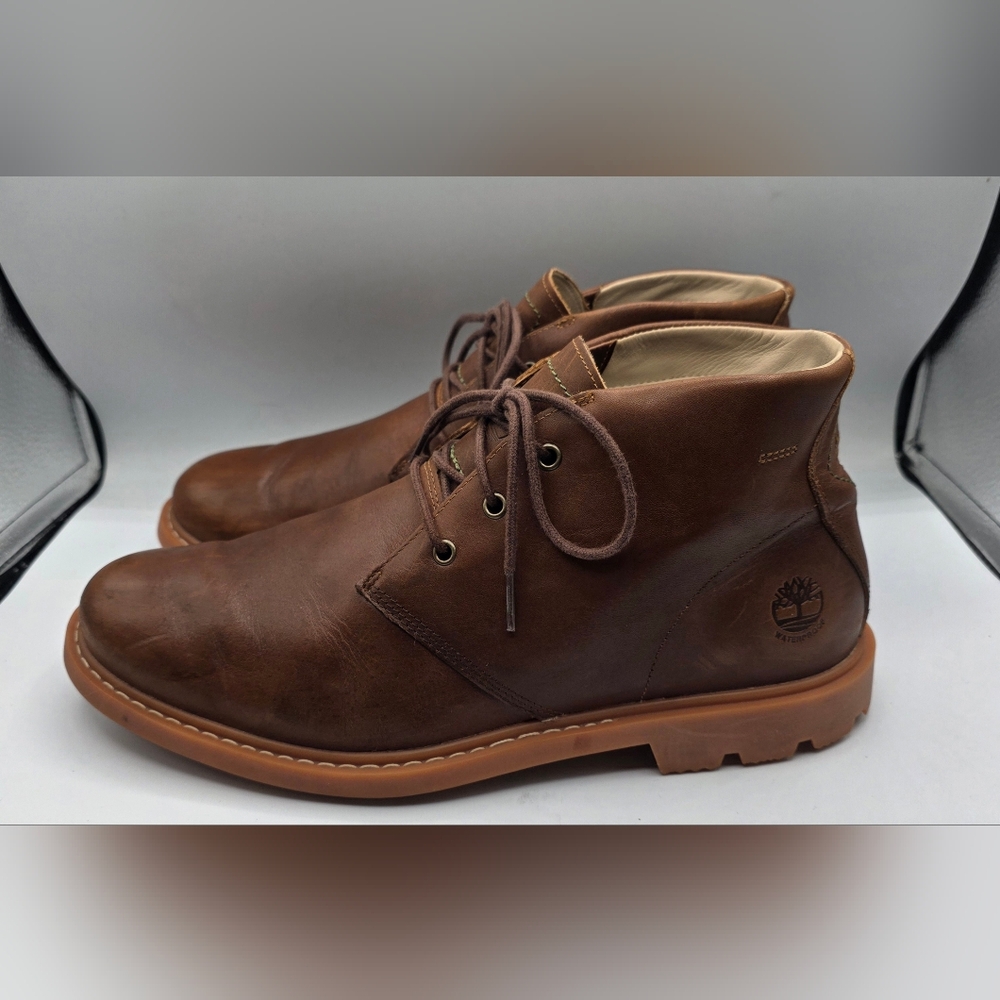Timberland Men's Size 10 Brown Chukka Boots.